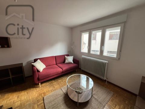 Piso de 55 m<sup style='color: #FFF;'>2</sup> con 2 habitaciones y 1 baños en Palencia.