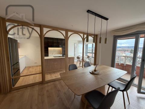 Piso de 152 m<sup style='color: #FFF;'>2</sup> con 3 habitaciones y 2 baños en Palencia.