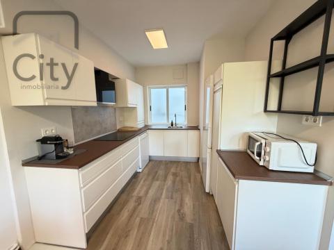Piso de 89 m<sup style='color: #FFF;'>2</sup> con 3 habitaciones y 1 baños en Palencia.